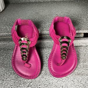 Rogue Helium Sandals Kids size 7 Pink and Gold Toddler